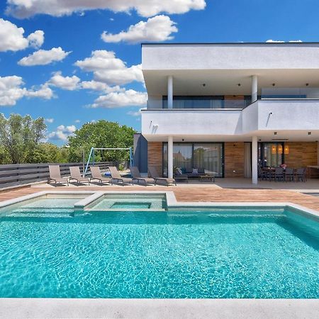 New Villa Tihi Otok Near The Beach Fazana Exterior photo