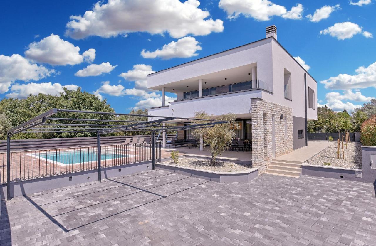 New Villa Tihi Otok Near The Beach Fazana Exterior photo