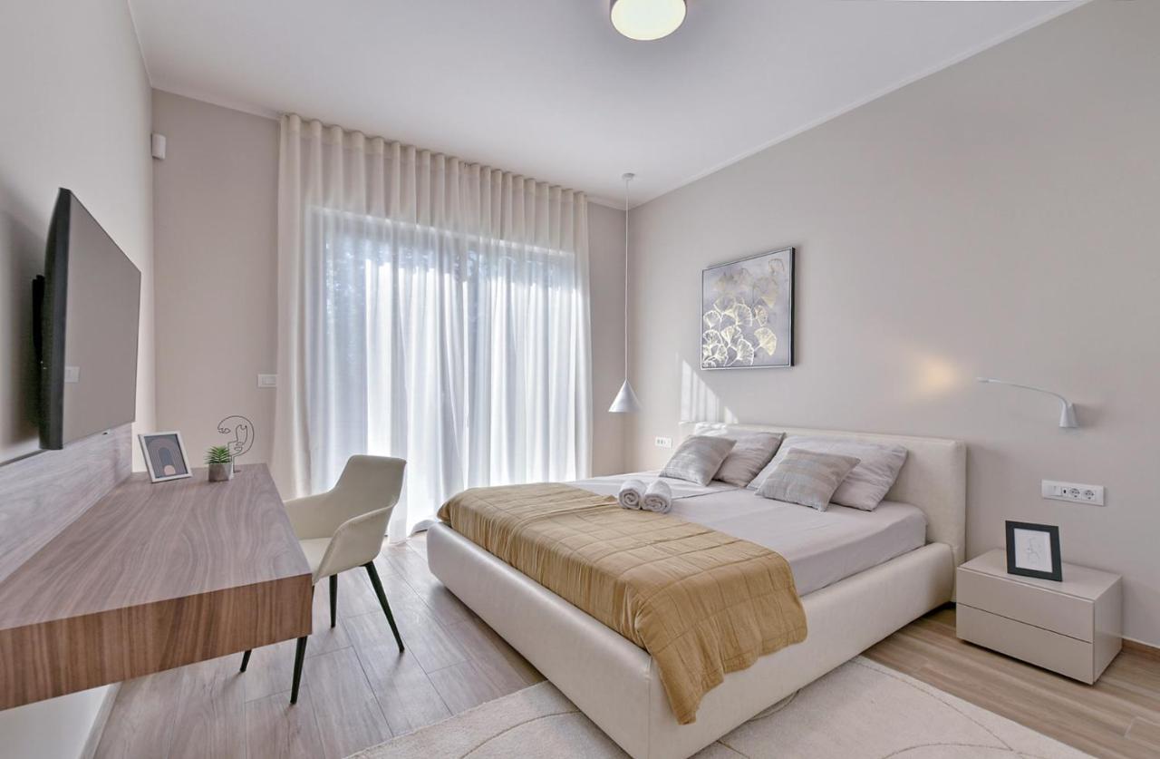 New Villa Tihi Otok Near The Beach Fazana Exterior photo
