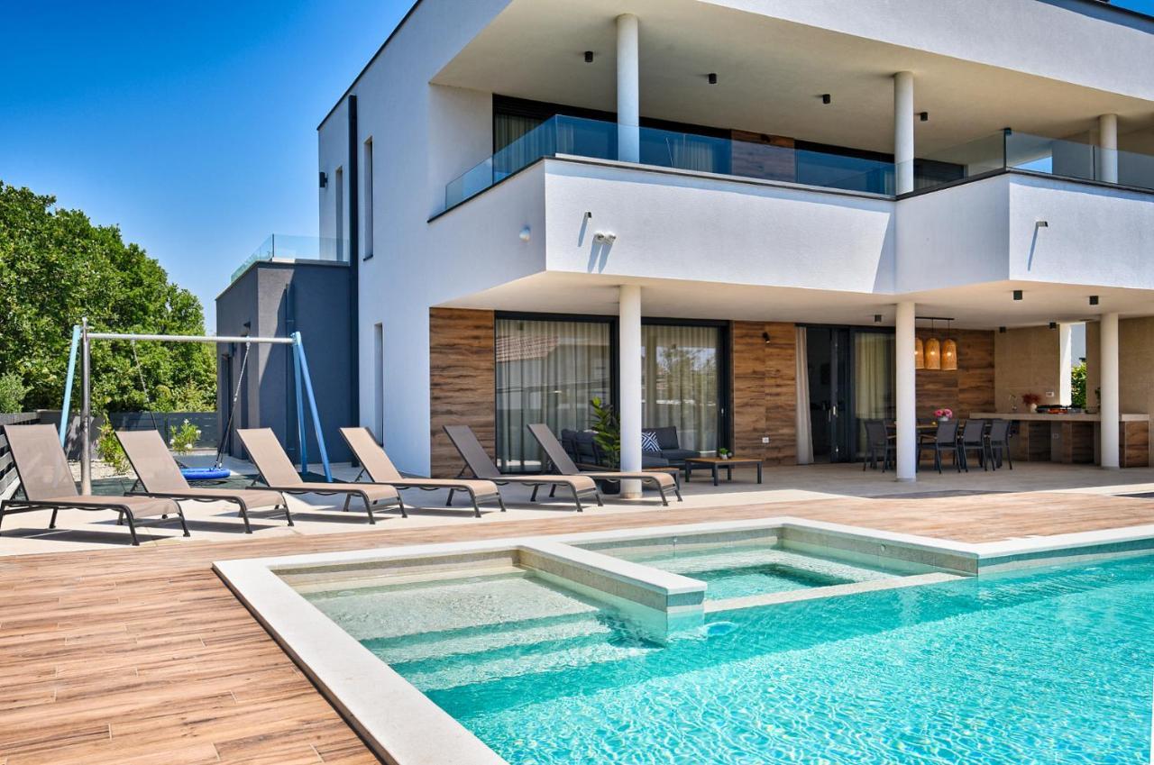 New Villa Tihi Otok Near The Beach Fazana Exterior photo